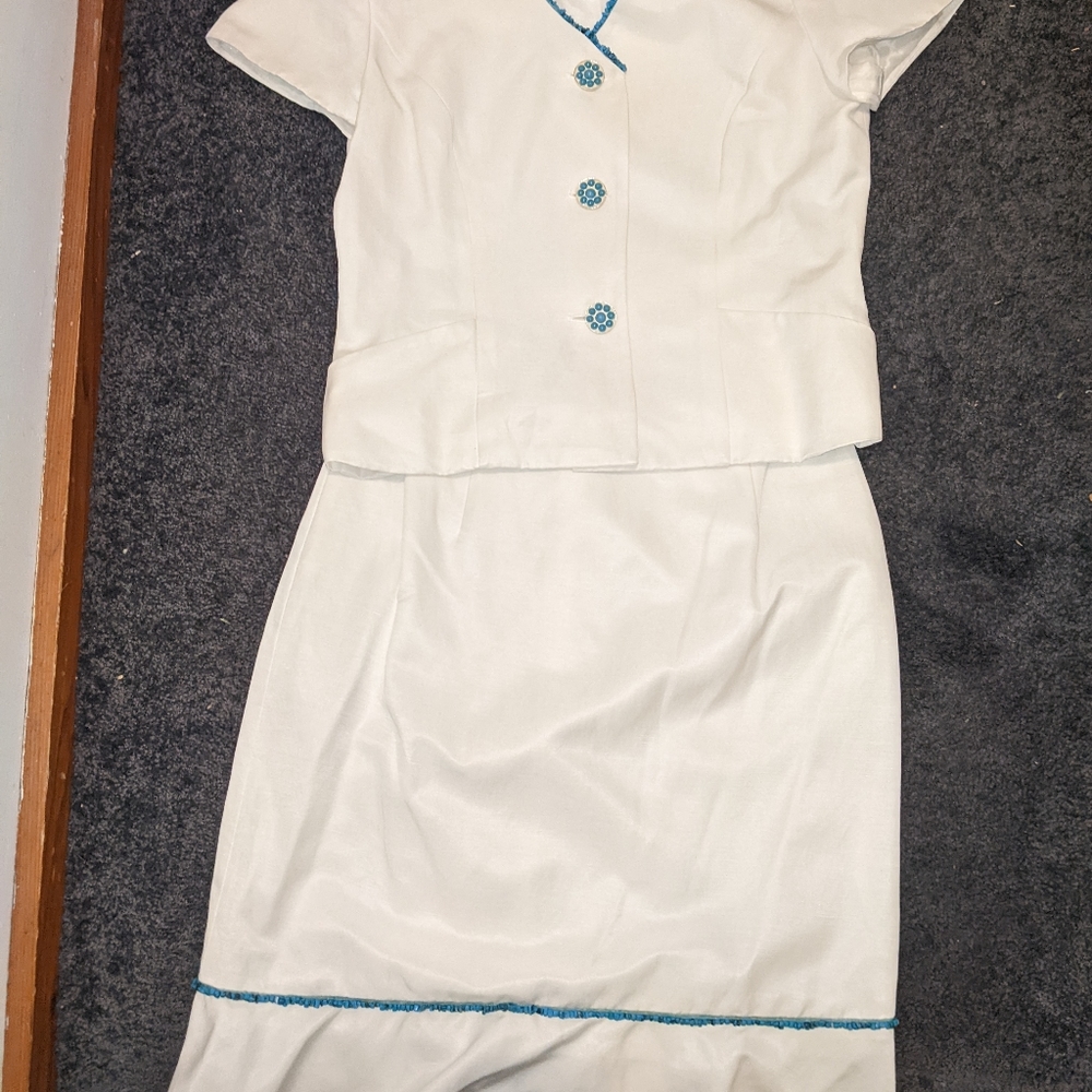 Bigio Dress. Size 8p. Off White with turquoise buttons and trim